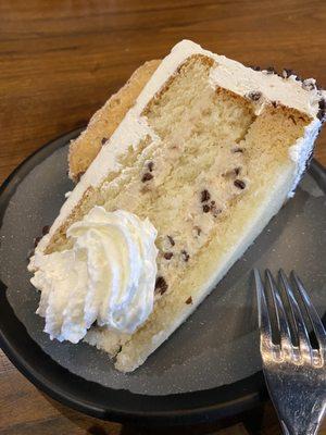 Cannoli cake