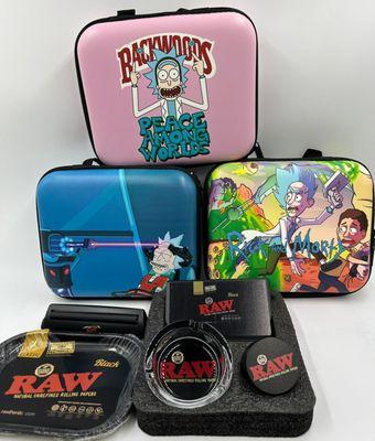 Grinder Kits with themed travel bags in Julian's Tobacco and Vape in Arden, Nc