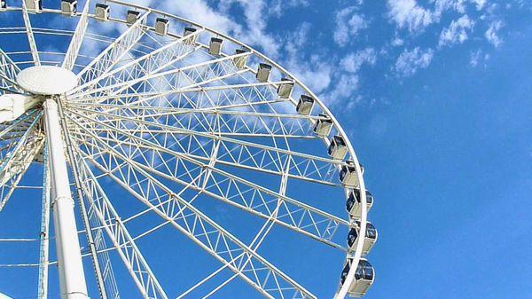 Take a ride on Seattle's Great Wheel!