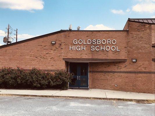 Andy Griffith taught at this school before he became a famous actor