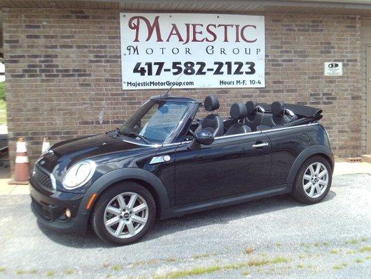 2013 Mini Cooper S Convertible with 54k Miles Automatic Leather Seats Power Top, Turbo. Call 417-582-2123. Only $16999