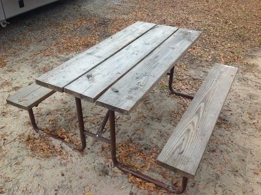 Savannah Oak picnic table