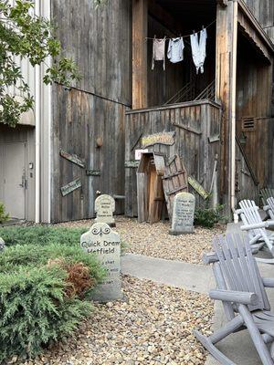 Humorous headstones- punny.