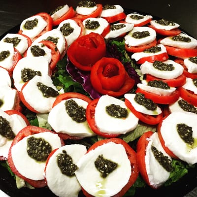 Mozzarella Caprese for catering