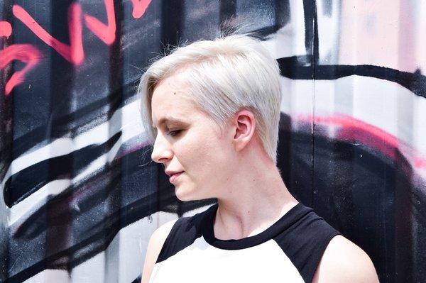 Pixie cut & Platinum service