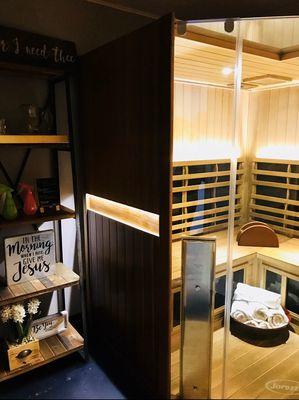 JMS Infrared Sauna with Chromotherapy