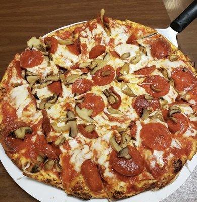 Clark's Pizzeria