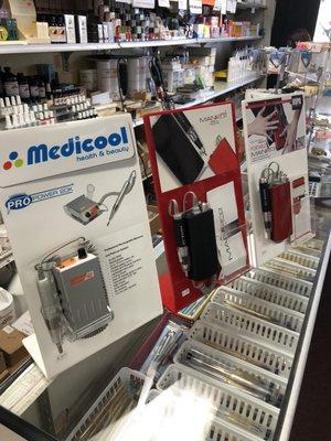 This place has all the portable cordless nail drills Kupa, Upower, and Medicool