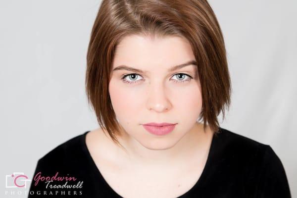 Headshot Photography http://alyssadumas.weebly.com/