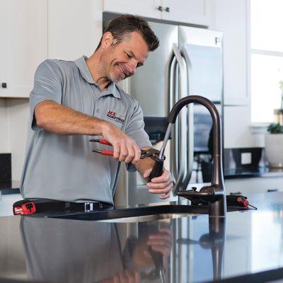 Ace Handyman Services Redwood City installing kitchen faucet