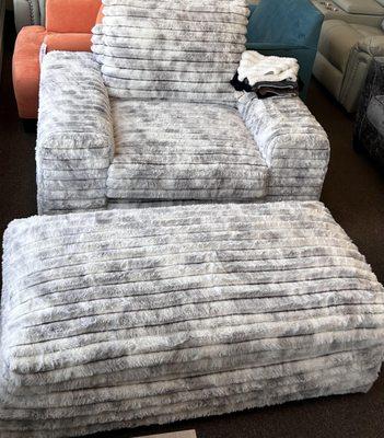 Super soft chair & Ottoman you'll never want to get up.