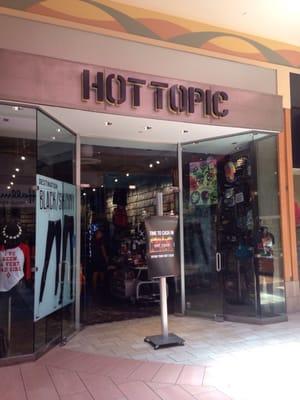 How Hottopic looks Today