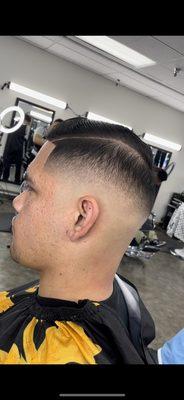 Mid fade no hooks always look sharp!