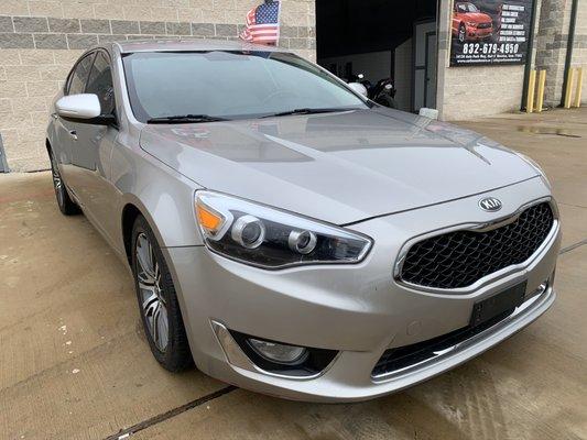 Kia Cadenza 2014 clean title runs and drives everything works perfect title in hand good tires cold ac 97k miles asking price 7950$