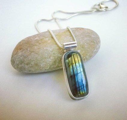 Gallery features local jewelry artists!