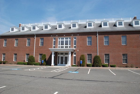 Gaylord Physical Therapy Orthopedics and Physical Therapy in Cheshire, CT. Our offices are handicap accessible and located on the 2nd floor.