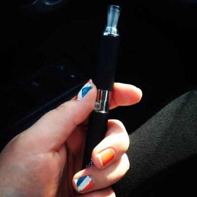 My first e-cig. Try out the orchard must or cinnamon roll juice.