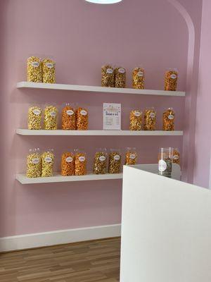 Grab and go popcorn bags