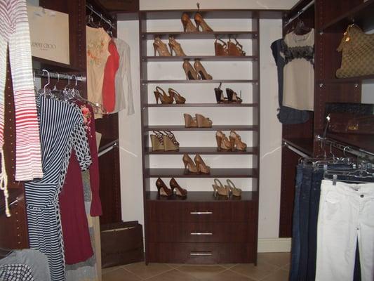 Distinctive Closet Designs by Shelving Plus