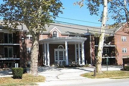 Sheldrake Apartments (Exterior)