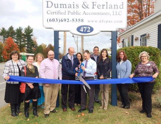 Ribbon Cutting at 472 High St. in September of 2017.