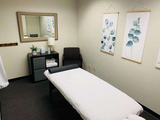 Massage therapy room