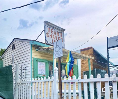 Dean's Shaved Ice