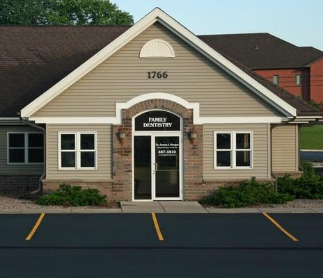 Main Entrance to Quality Dentistry