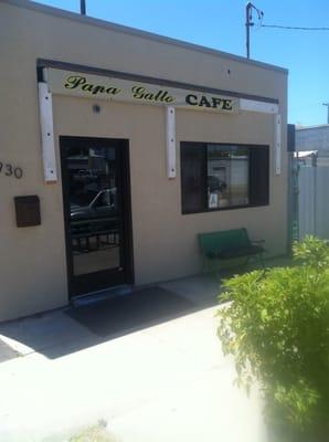 New restaurant name Papa Gallo Cafe