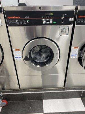 Laundry machine