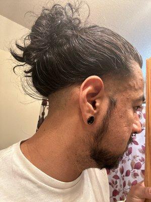 Wtf is this shit? Not even a taper fade!