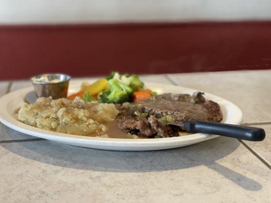 Salisbury Steak and thangs