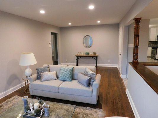 Living Room in Vacant Home Staging