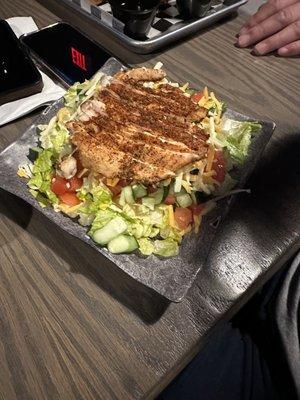 Rookies House Salad with chicken