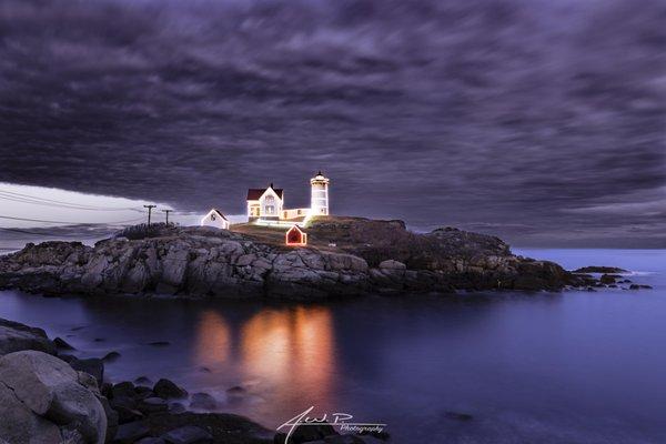 Nubble Light