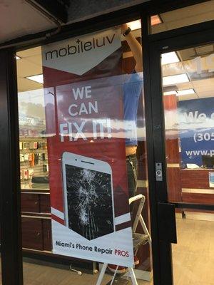 Mobileluv cell phone repair.  Walk-in repair center in Aventura - open 7 days.  All makes and models.  iPhone and iPad.