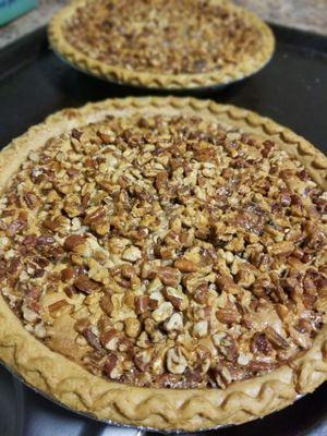 9 inch deep dish cream cheese pecan pies