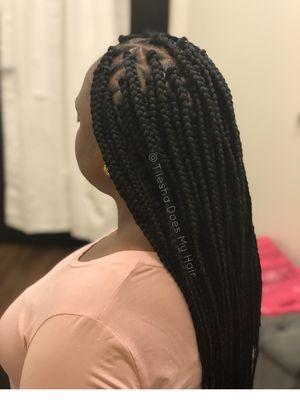 Medium triangle box braids