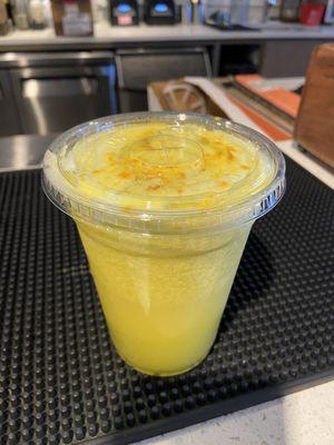 Pressed juice: celery, pineapple, orange, ginger and turmeric