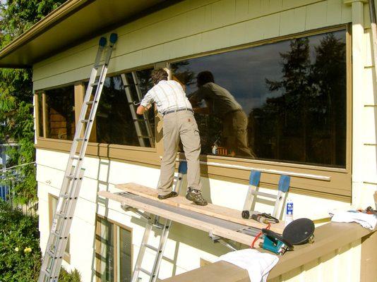 Custom crafting wood windows