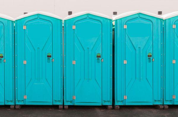 multiple porta pottys