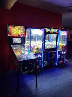 Who doesn't love Teenage Mutant Ninja Turtles! New pinball & claw games.