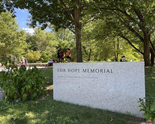 @bigmovie // FDR Hope Memorial