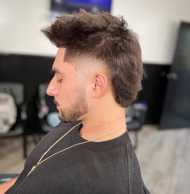 Low burst fade with mullet