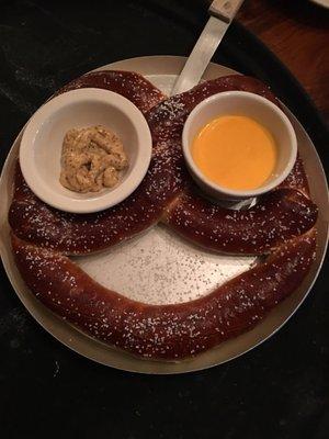 Biggest pretzel I've ever seen! And it's delicious! I've had a few pretzels in PA, and this is among the best! Oh, did I say it was huge?