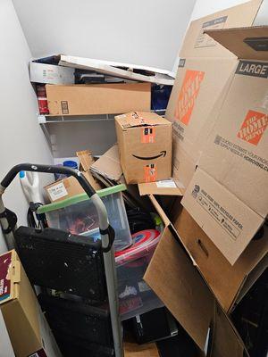 Do you have clutter? Nooooo problem we will take care of that as well!