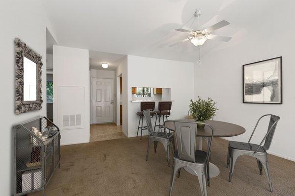 2 bed with 2 baths with kitchen bar, central a/c