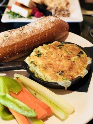 HOT SPINACH ARTICHOKE DIP - yum!