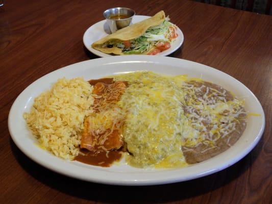 Mi Durango Special: One Cheese Chili Relleno with Chili Con Queso, One  Atotonilco Taco, One Cheese Enchilada, Rice & Beans.