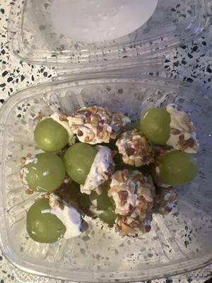 Taffy Grapes